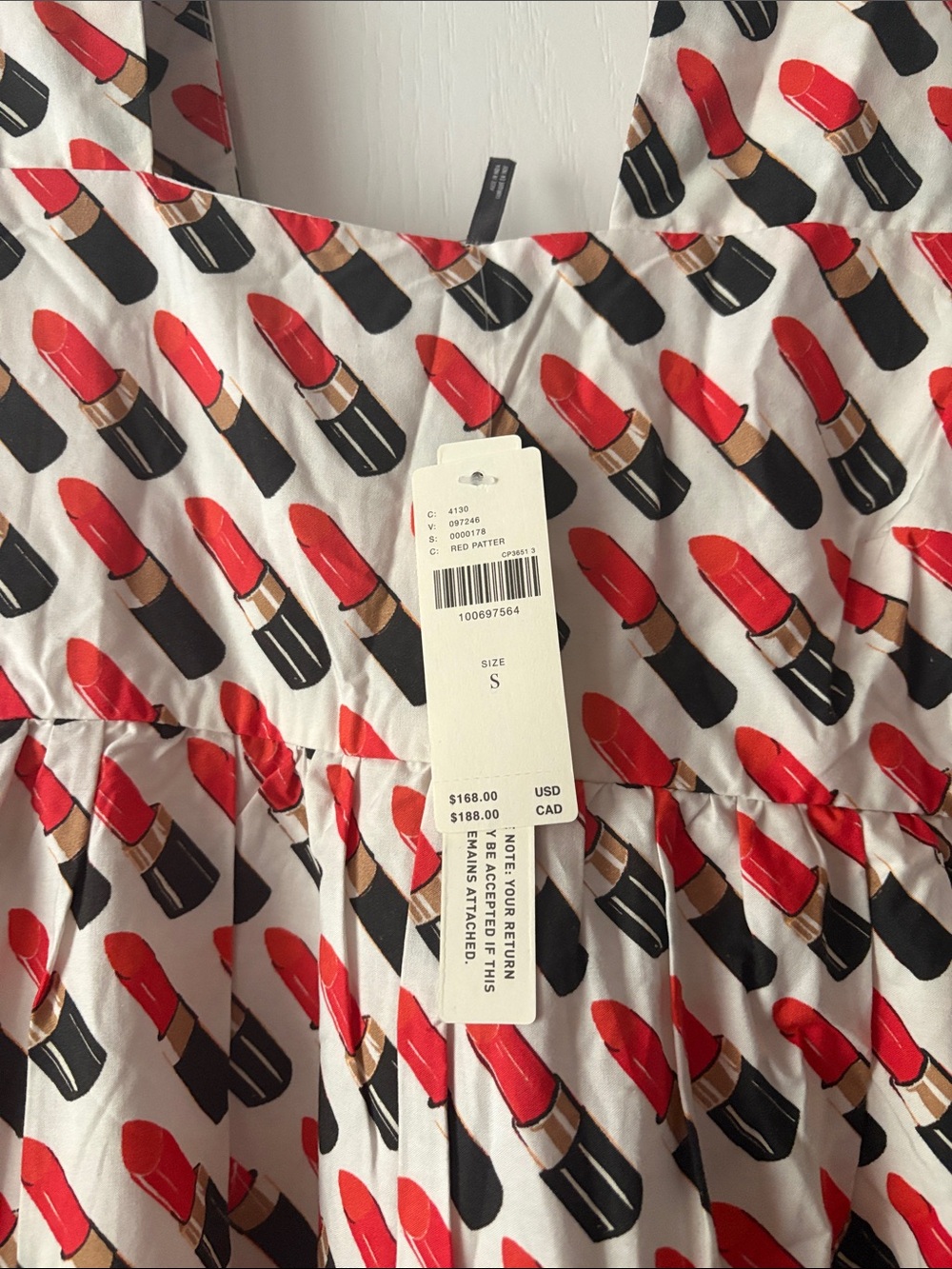 NWT Anthropologie Cotton White Dress with Red & Black Lipstick Print. Sz S - Picture 2 of 3
